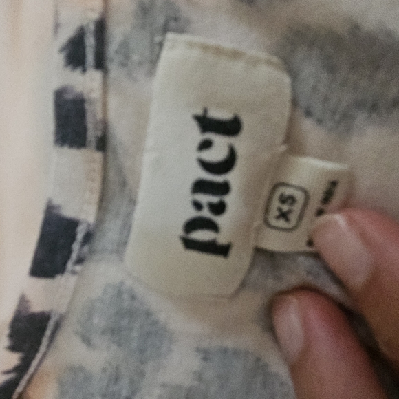 Leopard Print Kids Dress Set - Picture 3 of 8